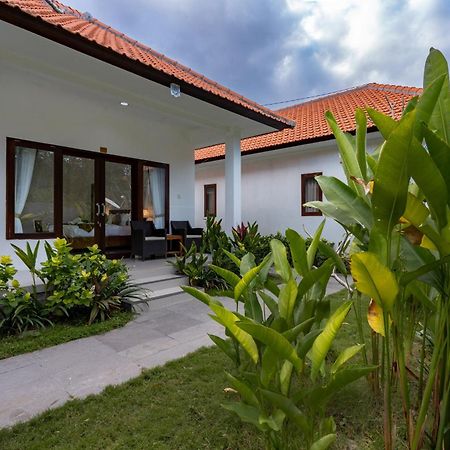 Nusa Indah Onai Hotel Nusa Lembongan  Exterior photo